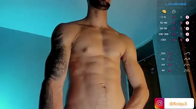 Snapshot of K_cique chatting on February 14, 6:34 am K cique online show from February 14, 6:34 am