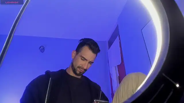 Snapshot of K_cique chatting on October 16, 6:47 am K cique online show from October 16, 6:47 am