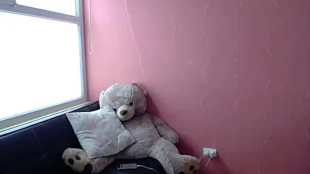 morahaze online show from March 10, 6:56 pm