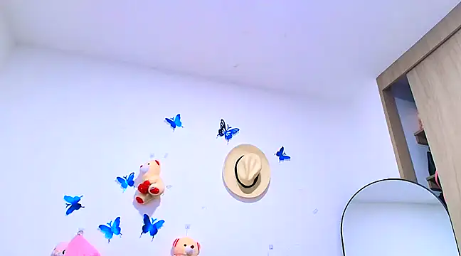 Veronica Milf1 online show from February 16, 5:37 pm