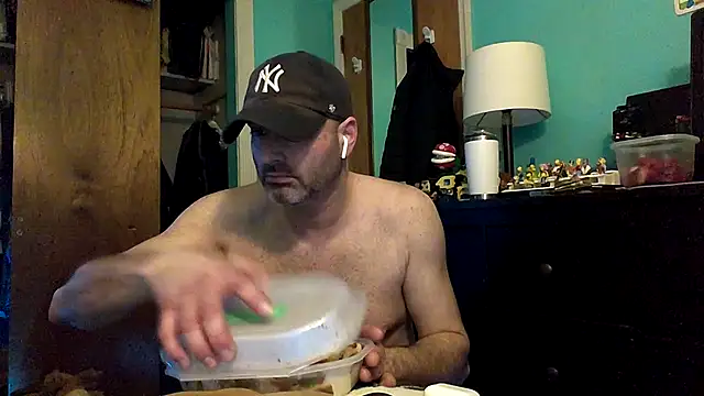 Snapshot of Novabear6996 chatting on February 23, 10:06 am Novabear6996 online show from February 23, 10:06 am