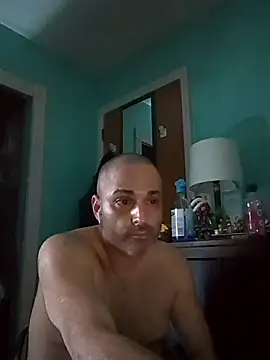 Snapshot of Novabear6996 chatting on March 8, 11:27 am Novabear6996 online show from March 8, 11:27 am