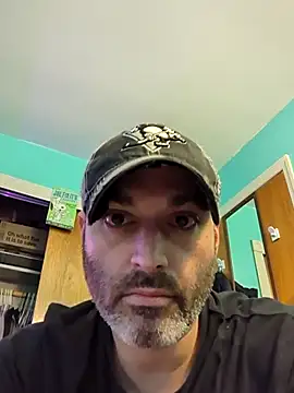 Snapshot of Novabear6996 chatting on March 22, 8:37 pm Novabear6996 online show from March 22, 8:37 pm