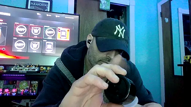 Snapshot of Novabear6996 chatting on September 26, 5:22 am Novabear6996 online show from September 26, 5:22 am