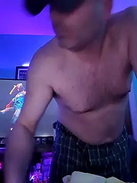 Snapshot of Novabear6996 chatting on October 11, 1:38 am Novabear6996 online show from October 11, 1:38 am