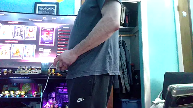 Snapshot of Novabear6996 chatting on November 14, 5:17 am Novabear6996 online show from November 14, 5:17 am