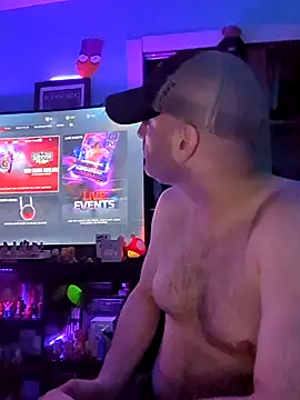 Snapshot of Novabear6996 chatting on December 16, 5:45 am Novabear6996 online show from December 16, 5:45 am