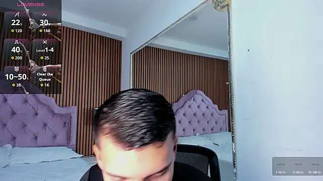 JacobRoberts1 online show from September 28, 11:37 am