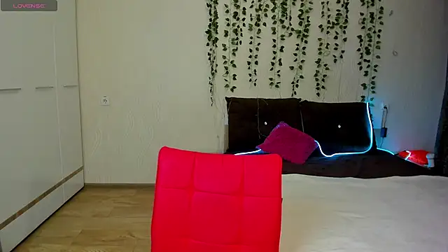 Snapshot of xeva_angelx chatting on March 9, 12:10 am xeva angelx online show from March 9, 12:10 am