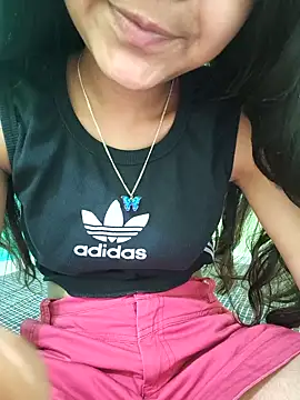 Snapshot of Aaradhna-hoy chatting on March 17, 8:07 am Aaradhna-hoy online show from March 17, 8:07 am