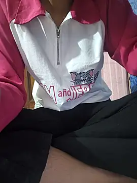 Snapshot of Aaradhna-hoy chatting on October 30, 9:33 am Aaradhna-hoy online show from October 30, 9:33 am