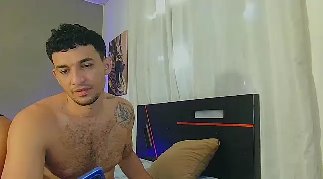 Reina paola online show from March 7, 2:01 pm