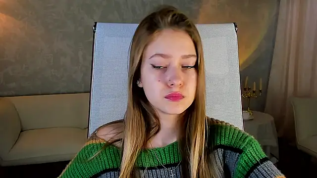 EveMundie online show from March 21, 10:06 am