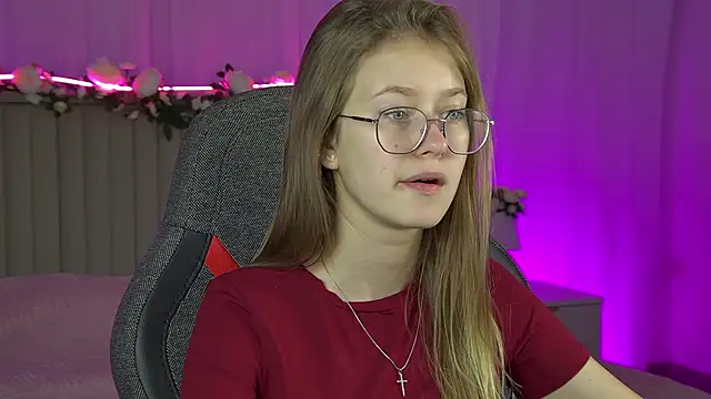 EveMundie online show from September 15, 6:24 am