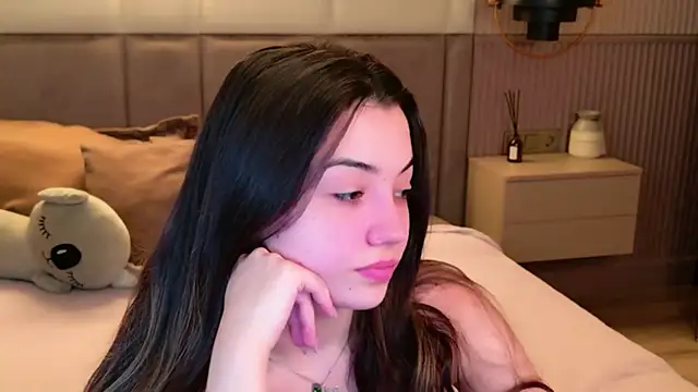 Snapshot of Alice_Deleon chatting on November 16, 10:54 am Alice Deleon online show from November 16, 10:54 am