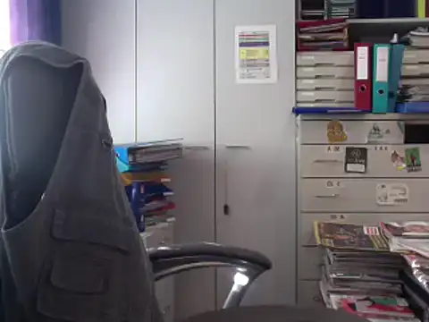 Snapshot of HMStraps01 chatting on December 30, 10:21 am HMStraps01 online show from December 30, 10:21 am