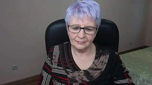 Sandra Snowflake online show from March 13, 4:27 am