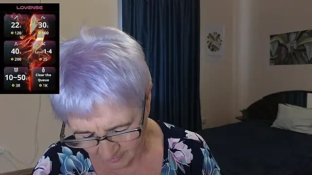 Sandra Snowflake online show from October 23, 10:58 am