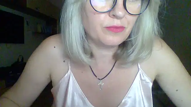 Snapshot of Mary888x chatting on September 9, 5:12 pm Mary888x online show from September 9, 5:12 pm