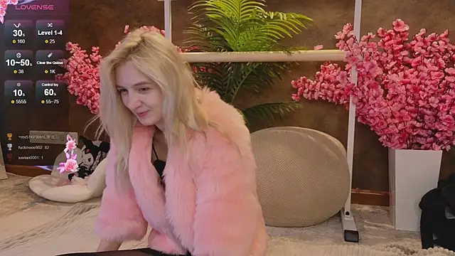 aishiro online show from March 7, 12:45 pm