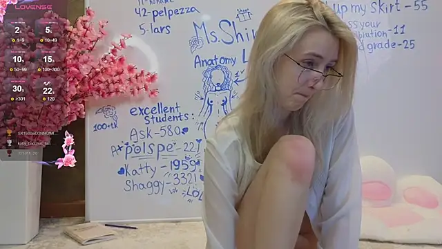 aishiro online show from March 16, 7:06 pm