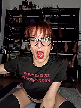 MirianaB online show from November 23, 10:20 pm