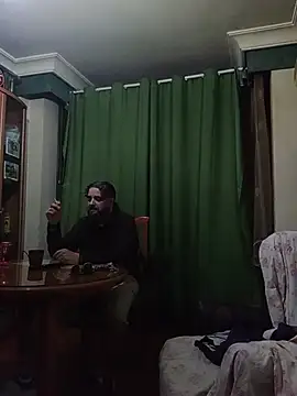 Snapshot of serpensy chatting on September 27, 7:19 pm serpensy online show from September 27, 7:19 pm