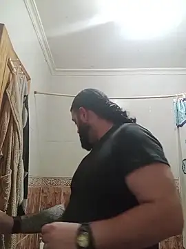 Snapshot of serpensy chatting on October 24, 6:37 pm serpensy online show from October 24, 6:37 pm