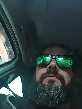 Snapshot of serpensy chatting on November 8, 4:51 pm serpensy online show from November 8, 4:51 pm