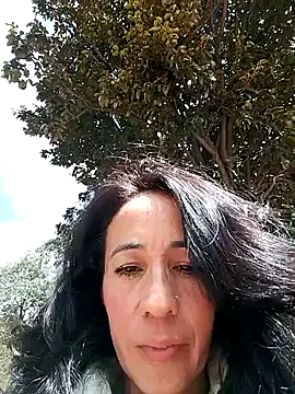 Coeur de luxure online show from February 24, 6:47 pm