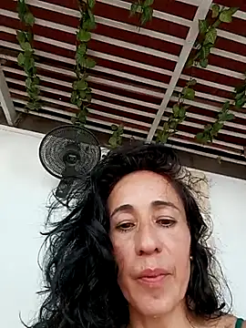 Coeur de luxure online show from March 2, 9:43 pm