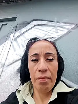 Coeur de luxure online show from October 3, 4:37 pm