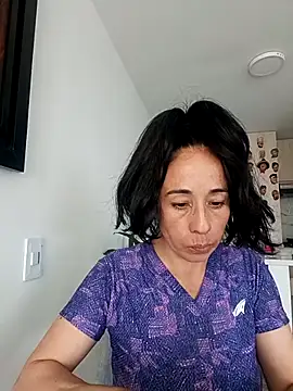 Coeur de luxure online show from November 5, 7:03 pm