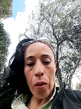 Coeur de luxure online show from November 20, 5:23 pm