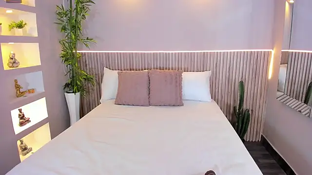 GeorginaReyes online show from November 28, 10:56 pm