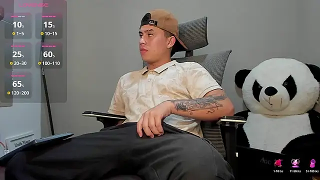 mattiwsmorris  online show from October 31, 6:25 am