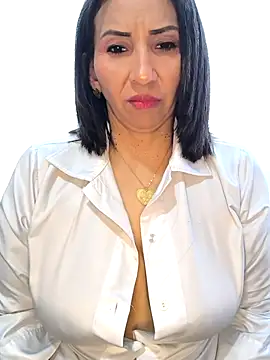 Mrsvictoriaaa online show from September 27, 7:30 pm