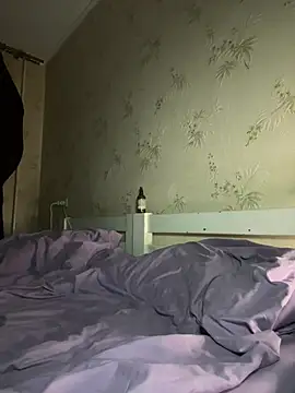 Naughtbaby 2025 online show from March 17, 1:46 am