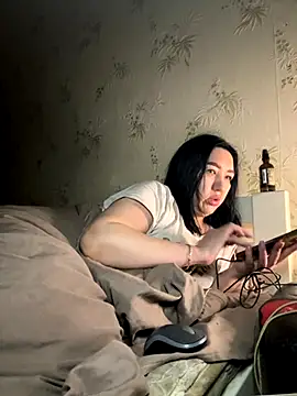 Naughtbaby 2025 online show from October 8, 2:20 am