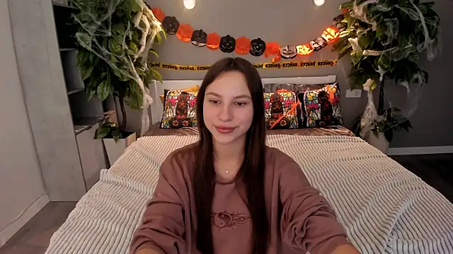 PaigePrado online show from October 29, 1:35 pm