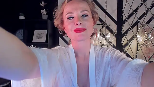 Sandra Kind online show from March 18, 8:36 am