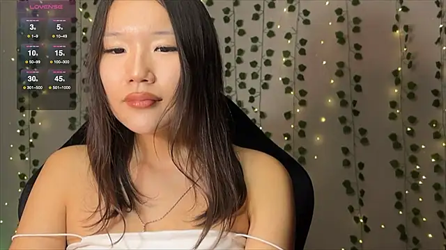 Asian Vi online show from September 16, 8:43 pm