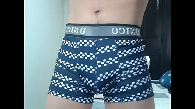 candyboy232 online show from March 5, 3:51 pm