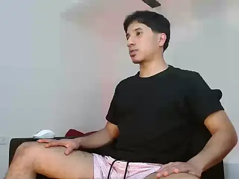 AngelHil online show from October 27, 4:16 am