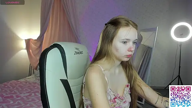 boozekirs  online show from September 26, 2:04 am