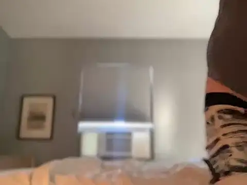 DominantDong online show from November 9, 11:25 pm