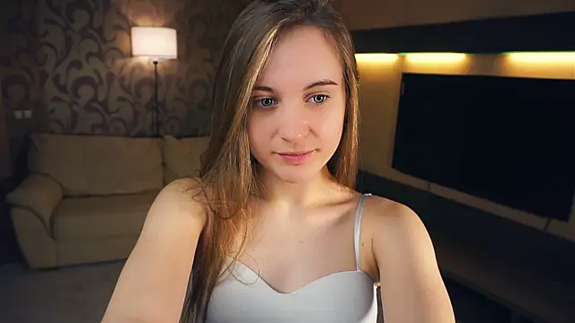 QuennaCoote online show from March 5, 9:05 am