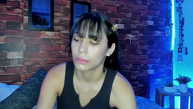 TANIA 06 online show from September 12, 1:11 pm