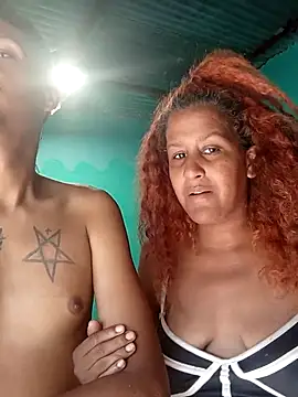 Snapshot of shirlihot chatting on October 6, 12:46 pm shirlihot online show from October 6, 12:46 pm