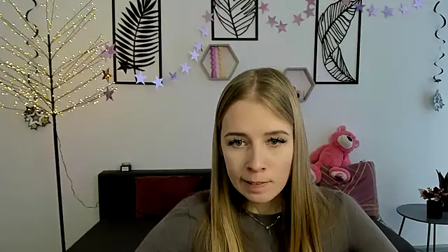 AnnNorriss online show from February 18, 11:22 am